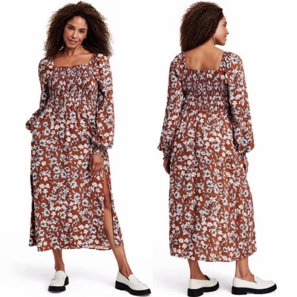 La Ligne x Target Women's Brown/White Floral
Smocked Bodice 
Size 3X or  4X